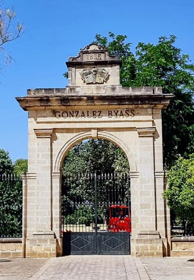 ヘレスAlazan Jerez Iv-Parking Gratis-Wifi-Netflixアパートメント エクステリア 写真